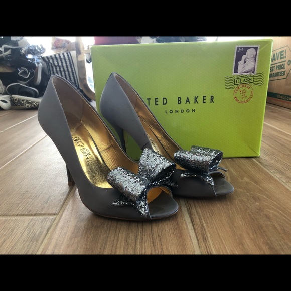 Ted Baker BEAUTIFUL Cinderella Shoes size 7 US - Picture 2 of 6